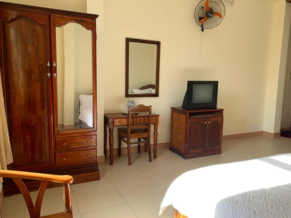 Oyo 1002 Champa Langco Hotel Cu Du ภายนอก รูปภาพ